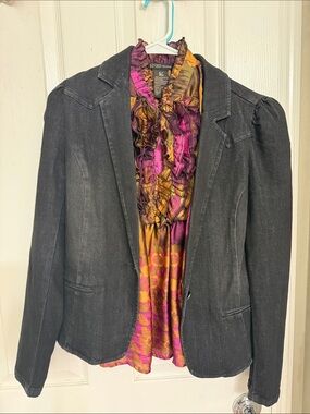 BUNDLE
Black Denim Women's Blazer  M & Ruffled tank S